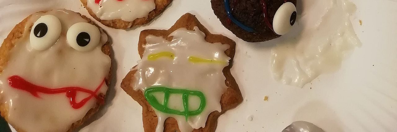Im Kinder- und Jugendclub in Seckbach werden zahlreiche Angebote gemacht: zum Beispiel Kekse backen.